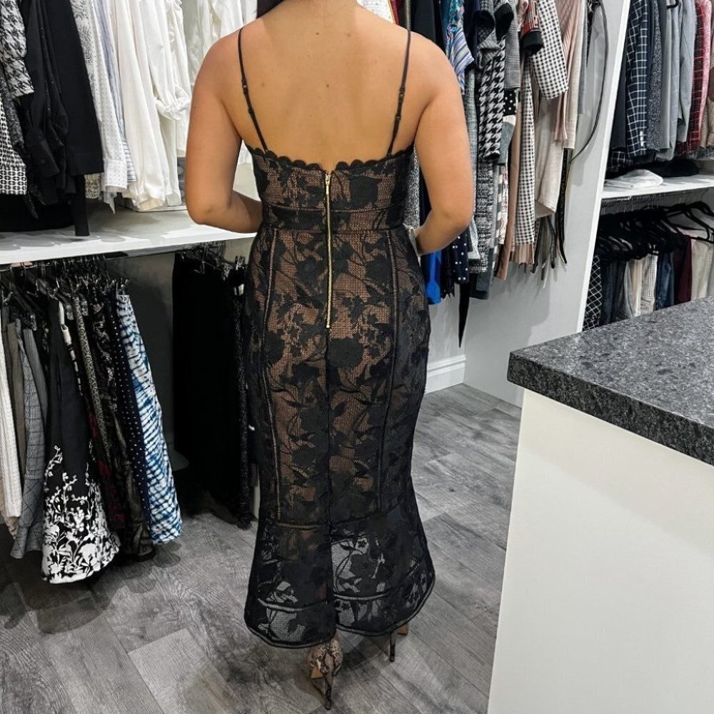 Marchesa Notte Black Guipure Lace Trumpet Midi Dress $895 - Picture 8 of 14